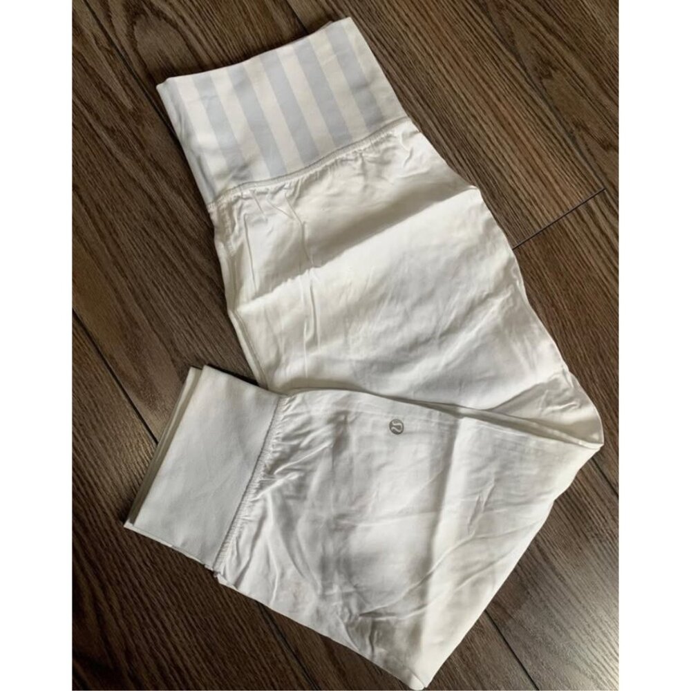 Lululemon Relaxed Crop Pants – Cream White w/ Grey Stripe Waistband, Size 6 NWOT